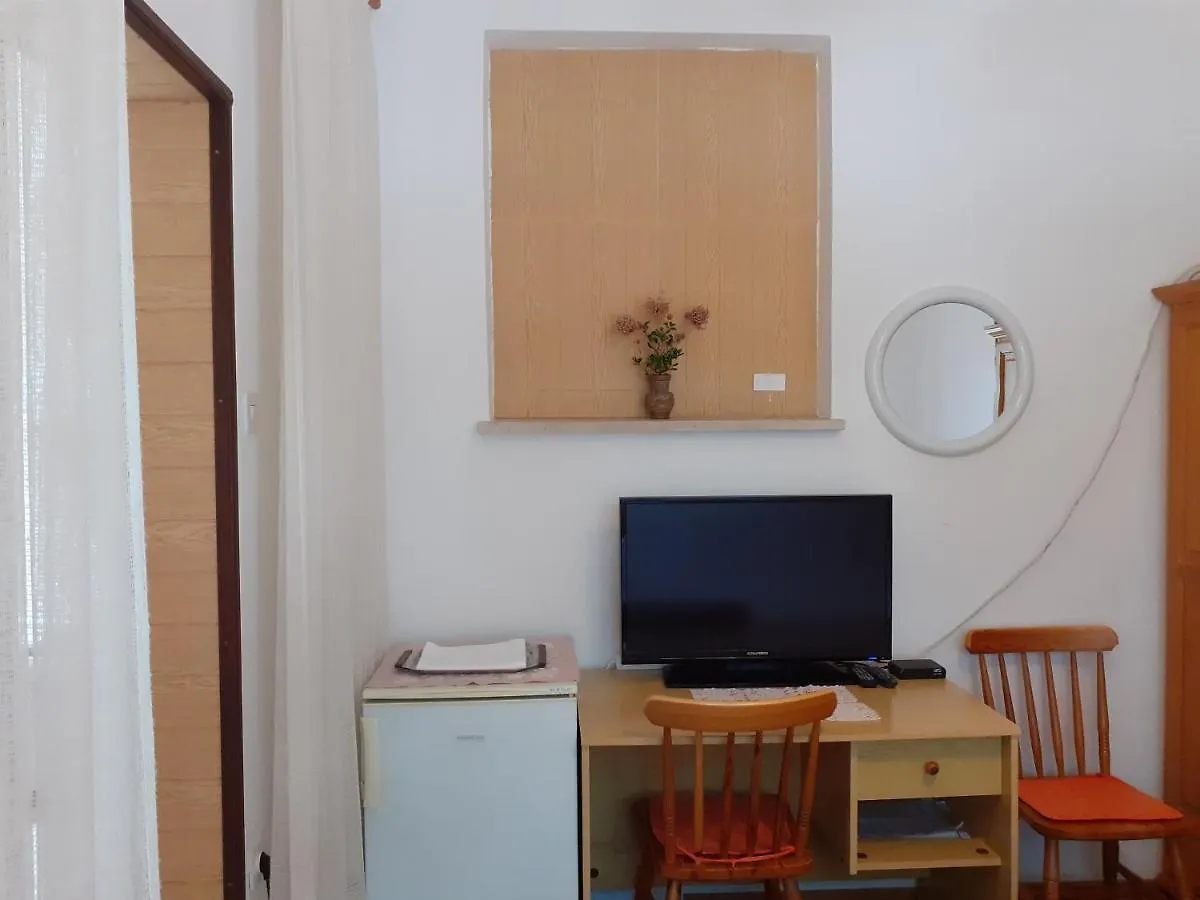 Apartment Simunec Malinska 0*,